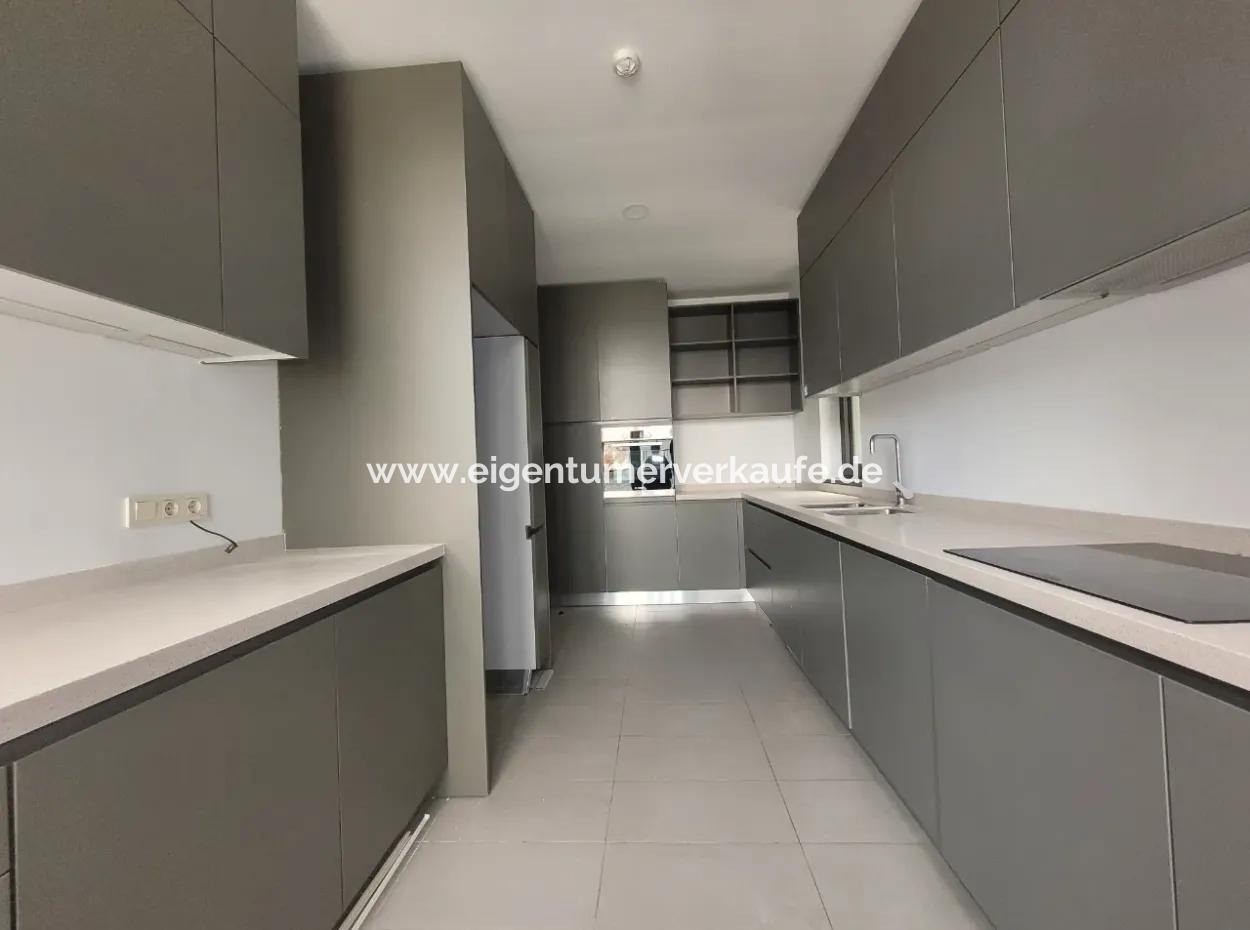 5,5+1  Maisonette-Wohnung Im 5. Stock Mit Blick Auf Die Landschaft Zum Verkauf Im İncek Loft-Komplex