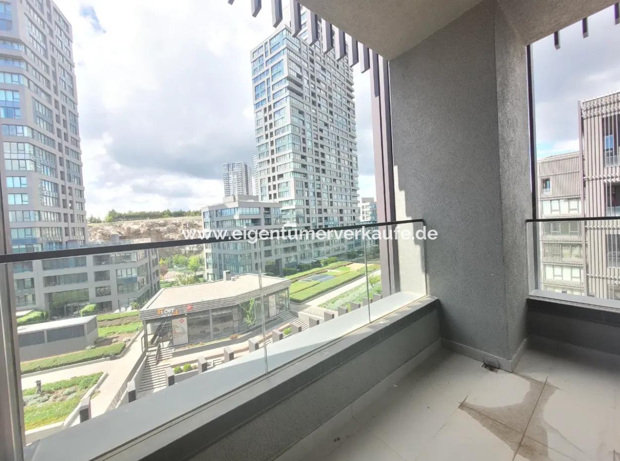 5,5+1  Maisonette-Wohnung Im 5. Stock Mit Blick Auf Die Landschaft Zum Verkauf Im İncek Loft-Komplex