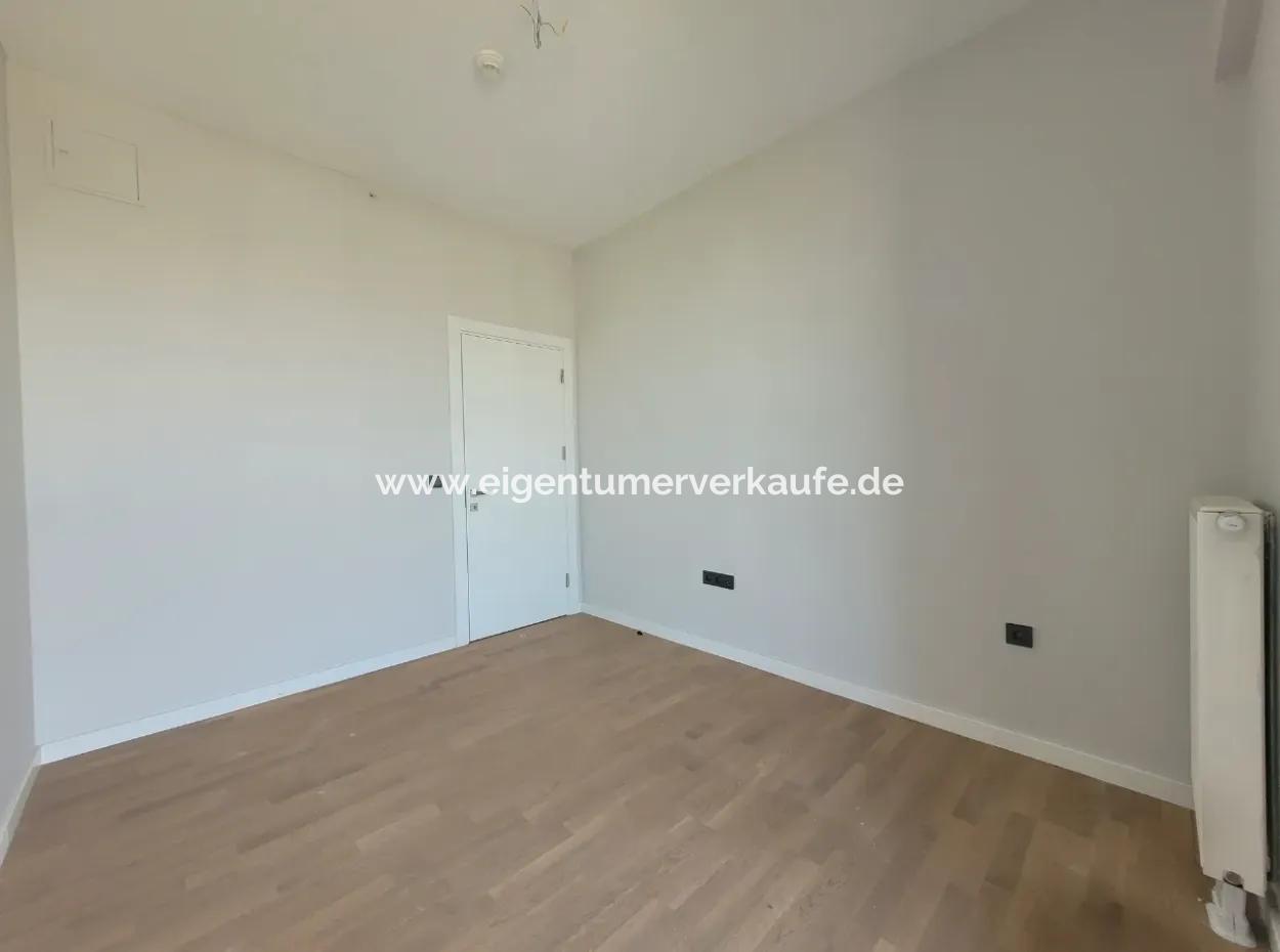 Beytepe İncek Bulvar Loft Zu Vermieten 2+1 68M² 21. Stock Boulevard Fassade Wohnung