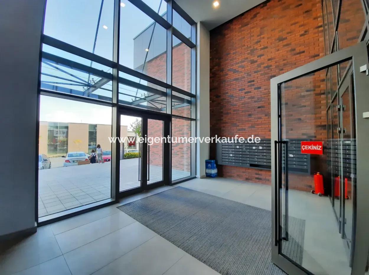 Beytepe İncek Bulvar Loft Zu Vermieten 2+1 68M² 21. Stock Boulevard Fassade Wohnung