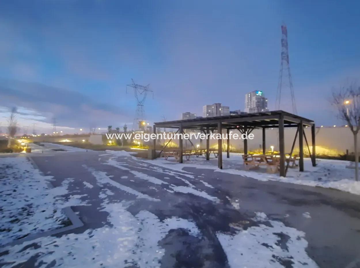 Beytepe İncek Bulvar Loft Zu Vermieten 2+1 68M² 21. Stock Boulevard Fassade Wohnung