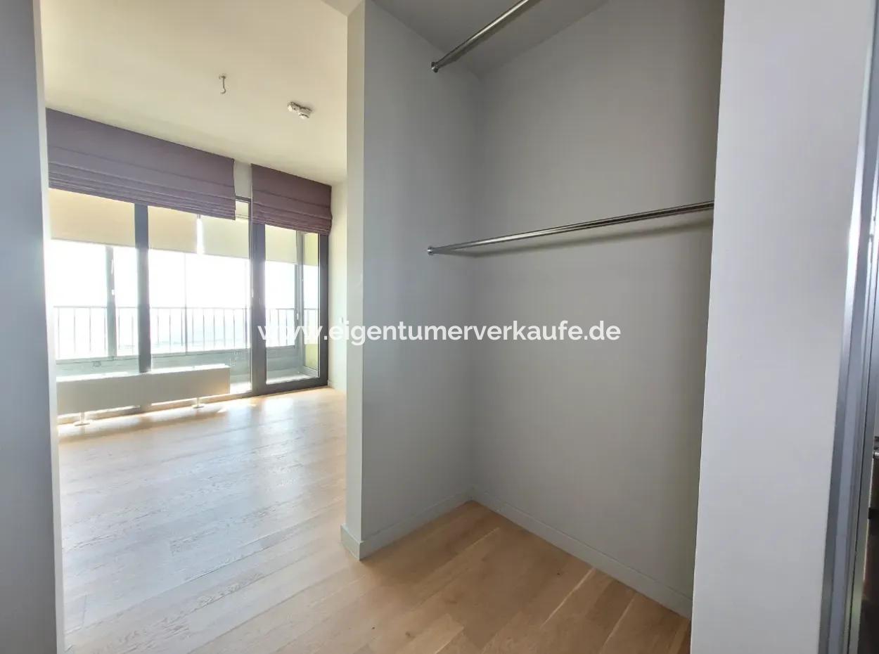 Leeres İncek Loft 1+1  Wohnung Im 11. Stock Mit Seeblick Zu Vermieten