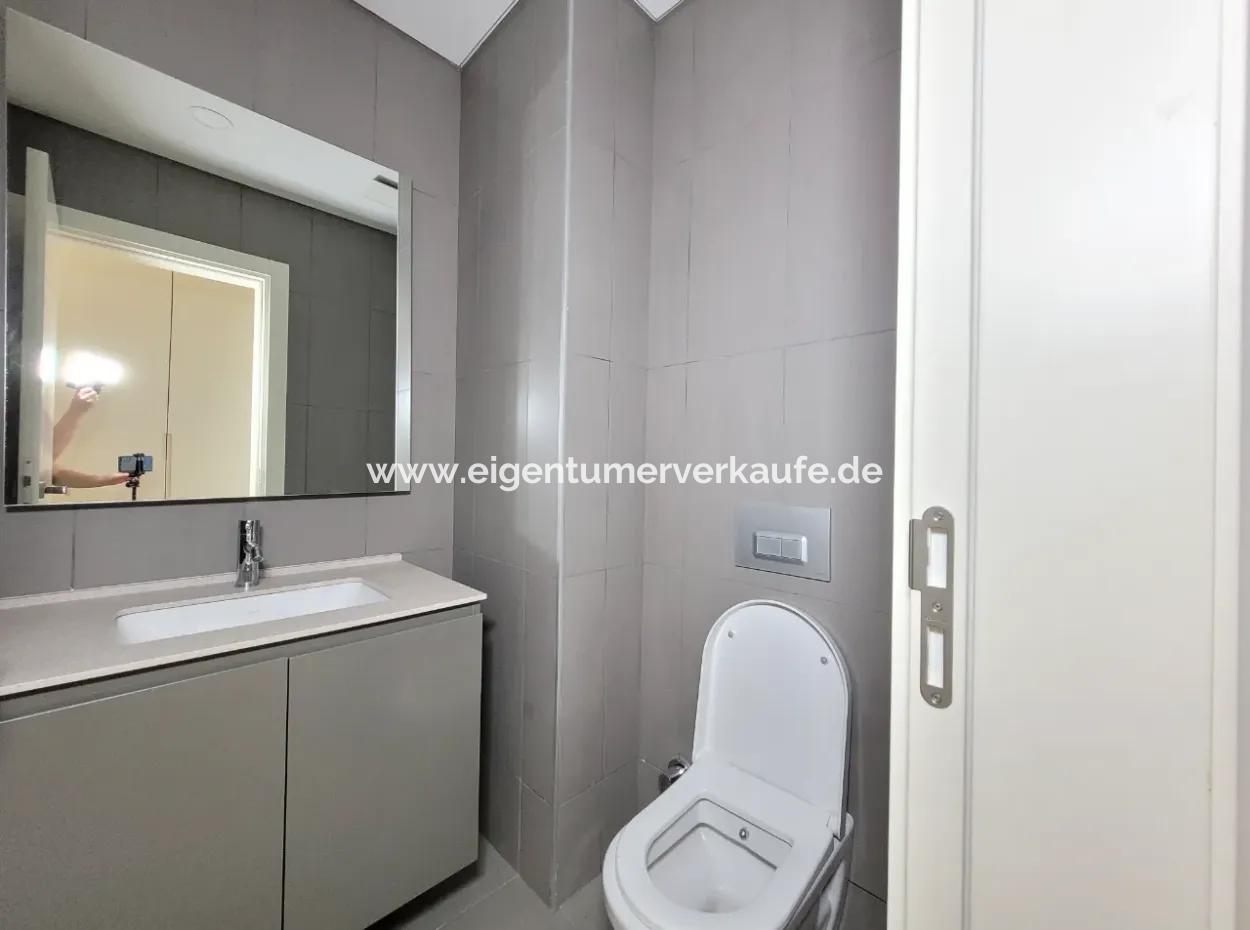 İncek Loft Zum Verkauf 3.5+1 140 M² Wohnung Mit Landschaftsfassade Im 3. Stock