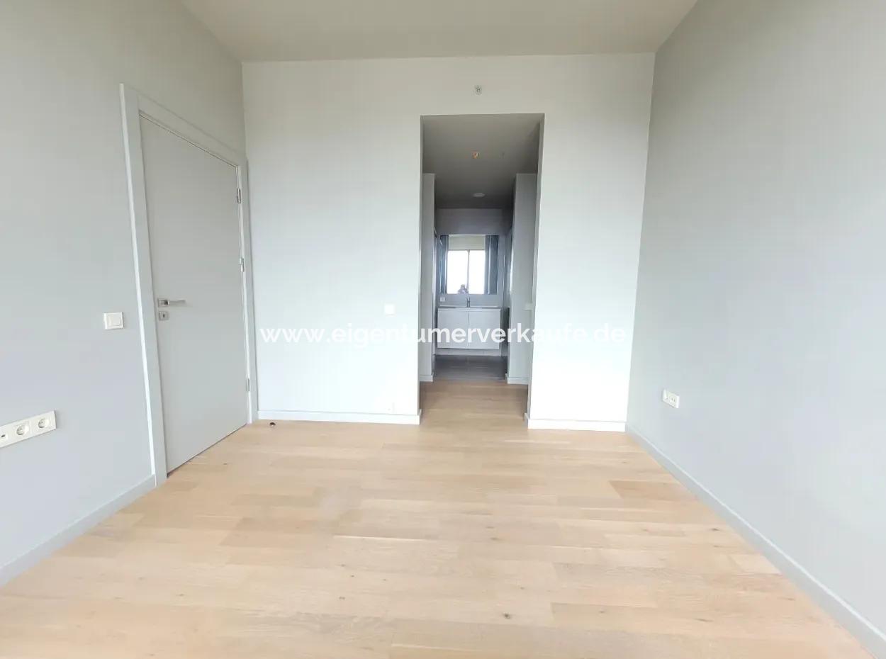 Leerstehendes İncek Loft Zum Verkauf 1+1 Wohnung Im 2. Stock Mit Seeblick