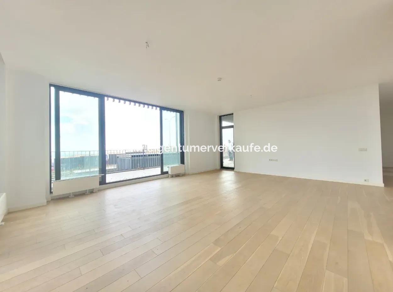 Leeres İncek Loft Zum Verkauf Terrasse 4+1 Blick Auf Mogan 146 M² Wohnung Im 1. Stock