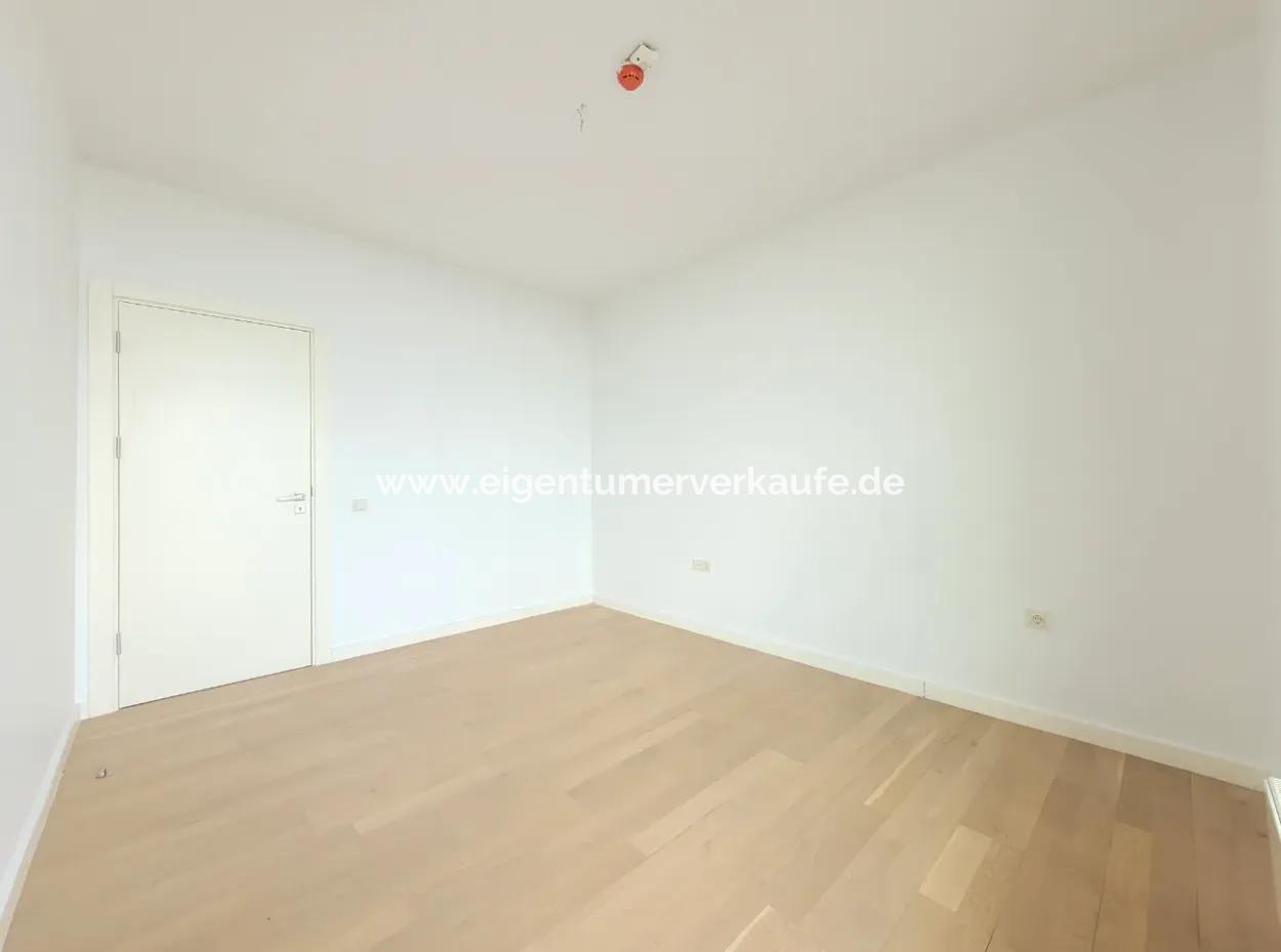 Leeres İncek Loft Zum Verkauf Terrasse 4+1 Blick Auf Mogan 146 M² Wohnung Im 1. Stock