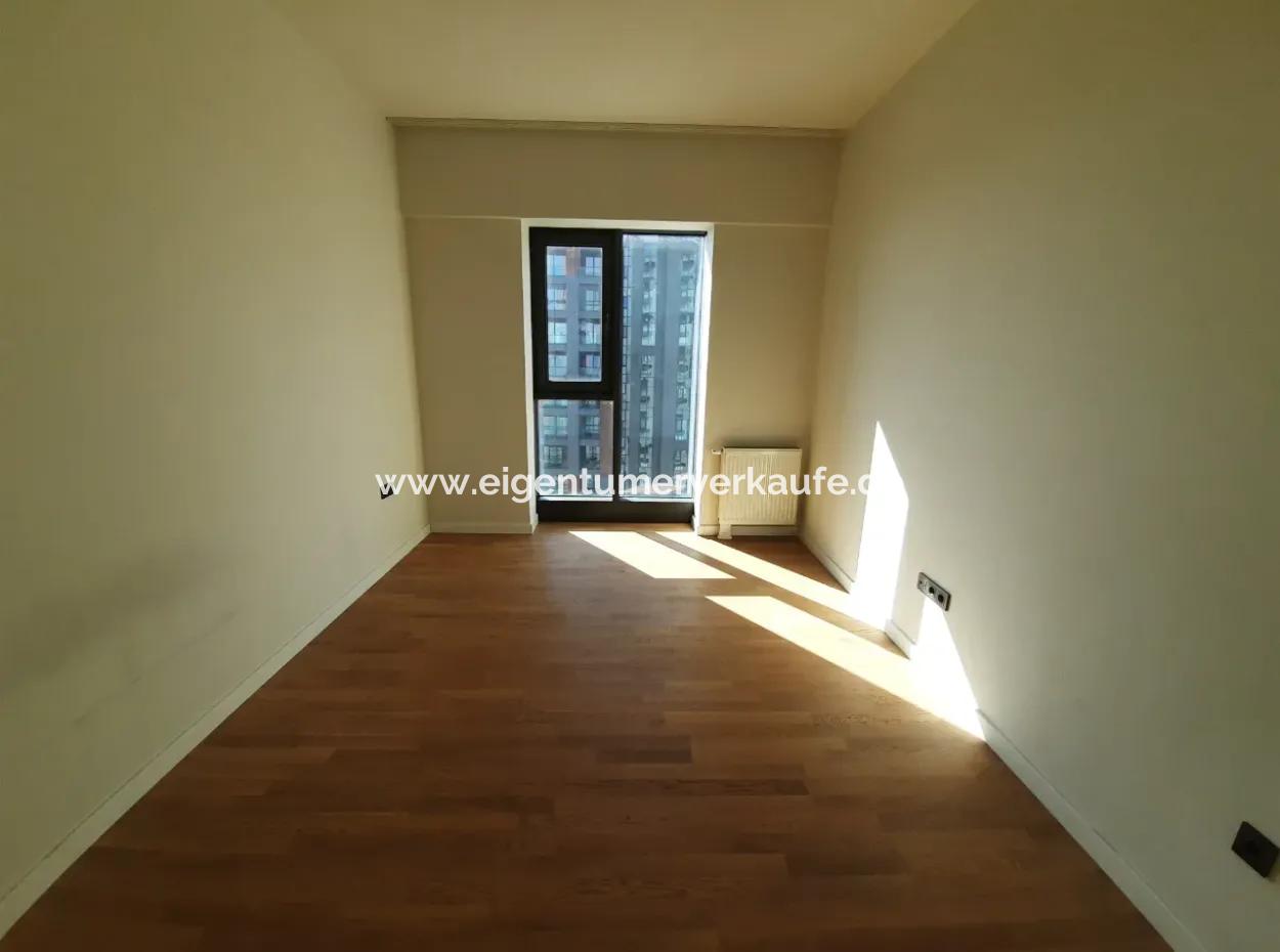 1+1 46 M² Wohnung Im 1. Stock Mit Blick Auf Den Boulevard Zum Verkauf In Beytepe İncek Bulvar Loft Complex