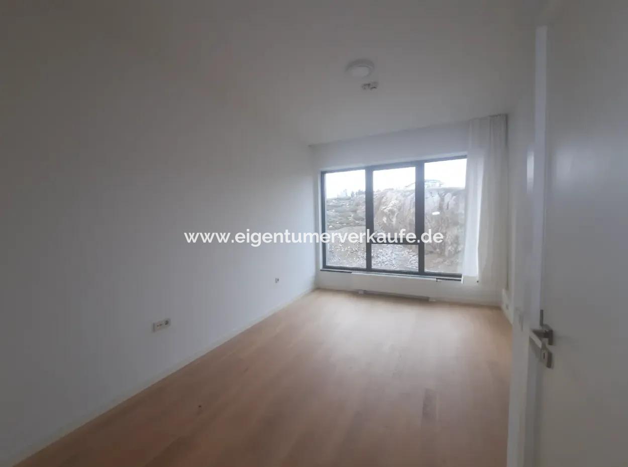 2,5+1 Mieterlose Wohnung Mit Blick Auf Die Landschaft Zum Verkauf Im İncek Loft-Komplex