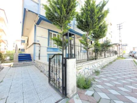Leeres Etimesgut Alsancak Nachbarschaft Zum Verkauf 2+1 Reverse Duplex