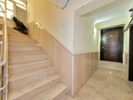 Leeres Etimesgut Alsancak Nachbarschaft Zum Verkauf 2+1 Reverse Duplex