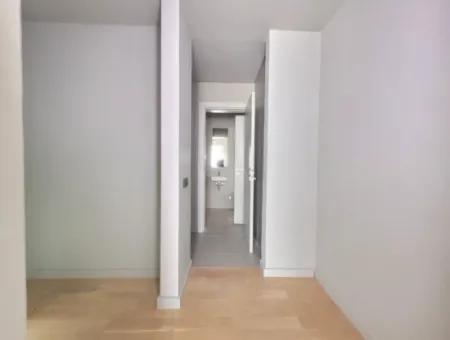 İncek Loft 1+1 14. Stock Wohnung Mit Stadtblick Zu Vermieten