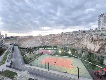 3,5 1 Mieterlose Wohnungen Mit Seeblick Zum Verkauf Im Incek Loft Complex