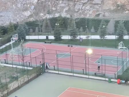 3,5 1 Mieterlose Wohnungen Mit Seeblick Zum Verkauf Im Incek Loft Complex