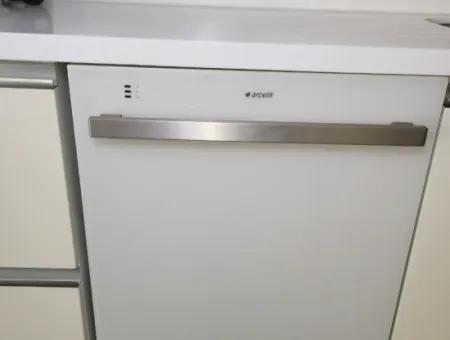 Möblierte 1+1- Wohn Wohnung Zum Verkauf In Der Nähe Des Leerstehenden Atakule Güzeltepe Çankaya Ankara