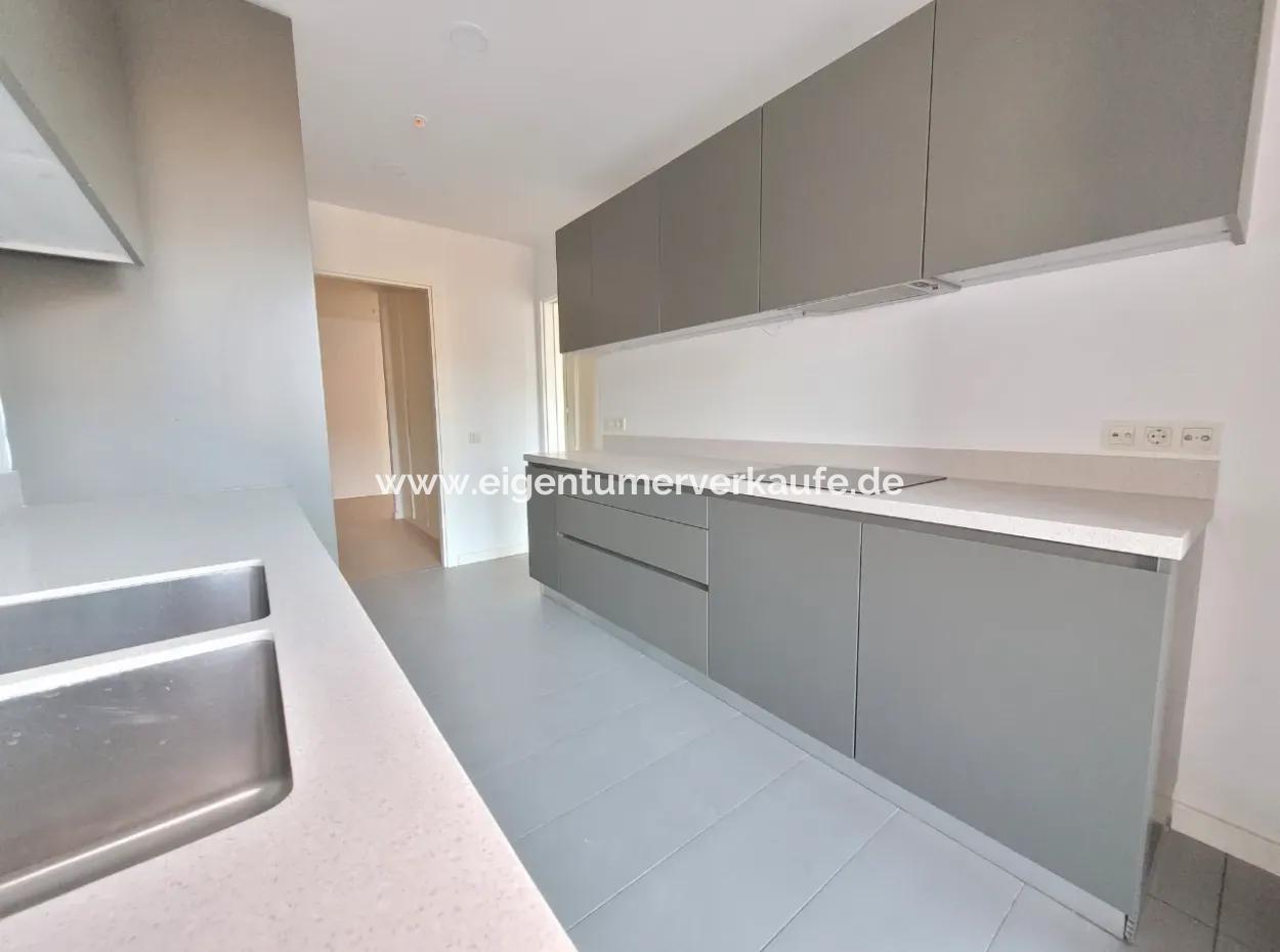 2,5+1 Tenantless Apartment With Landscape View For Sale In İncek Loft Complex