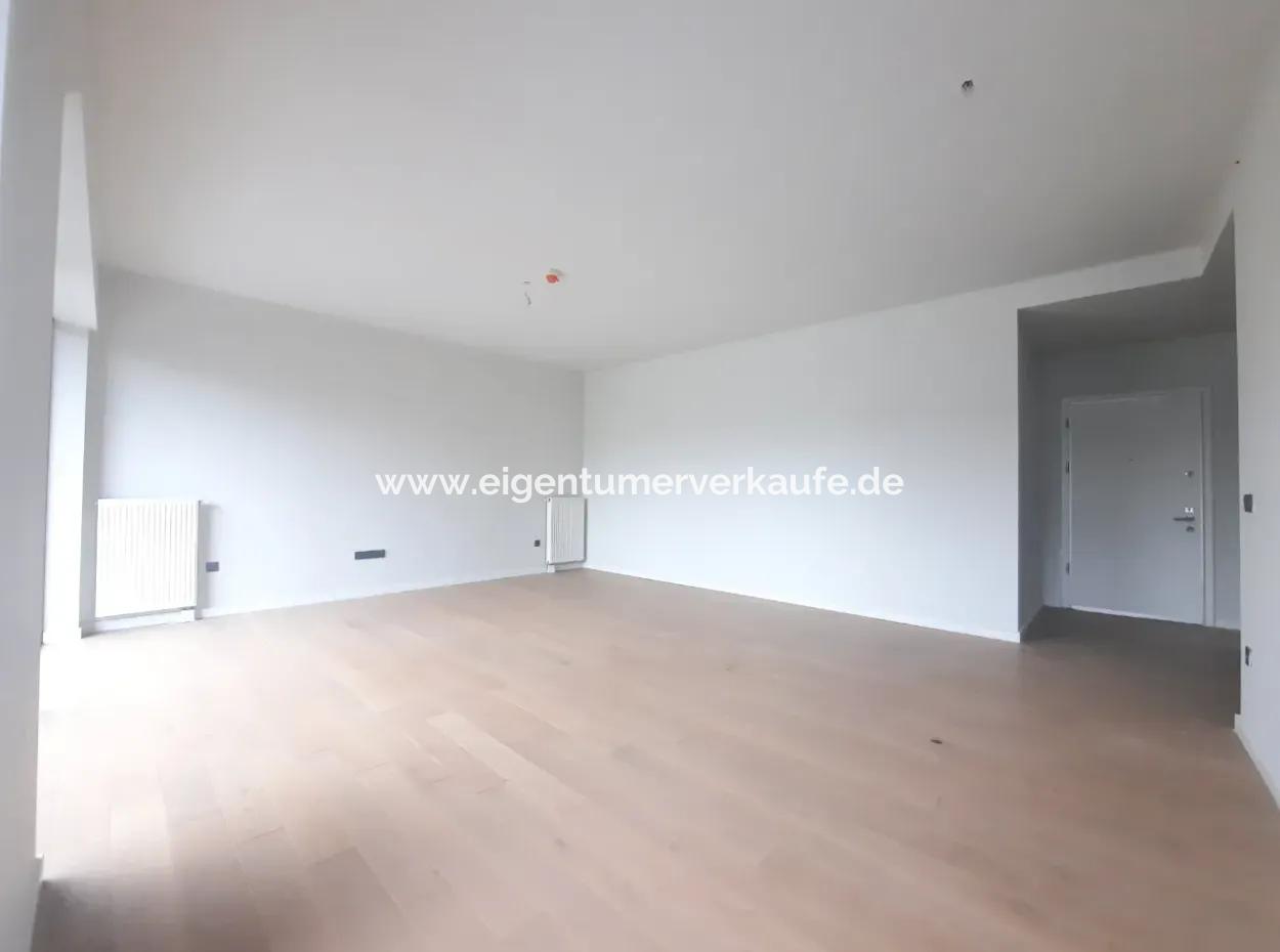 110 M2 2+1 Villa For Sale In Beytepe İncek Bulvar Loft Site Garden Floor Tenantless Apartment