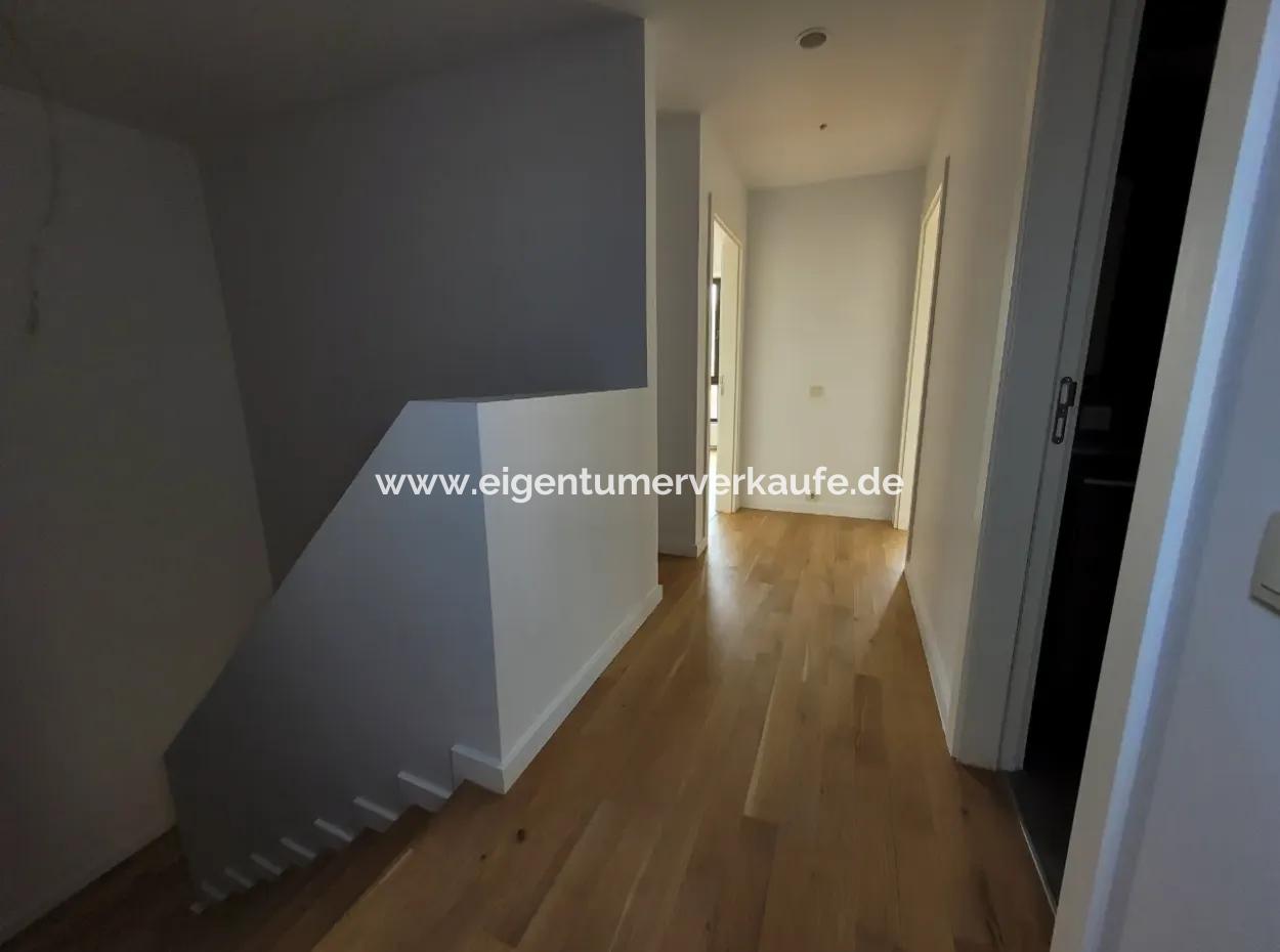 Vacant İncek Loft For Sale 2+1 Duplex City View 1St Floor Apartment