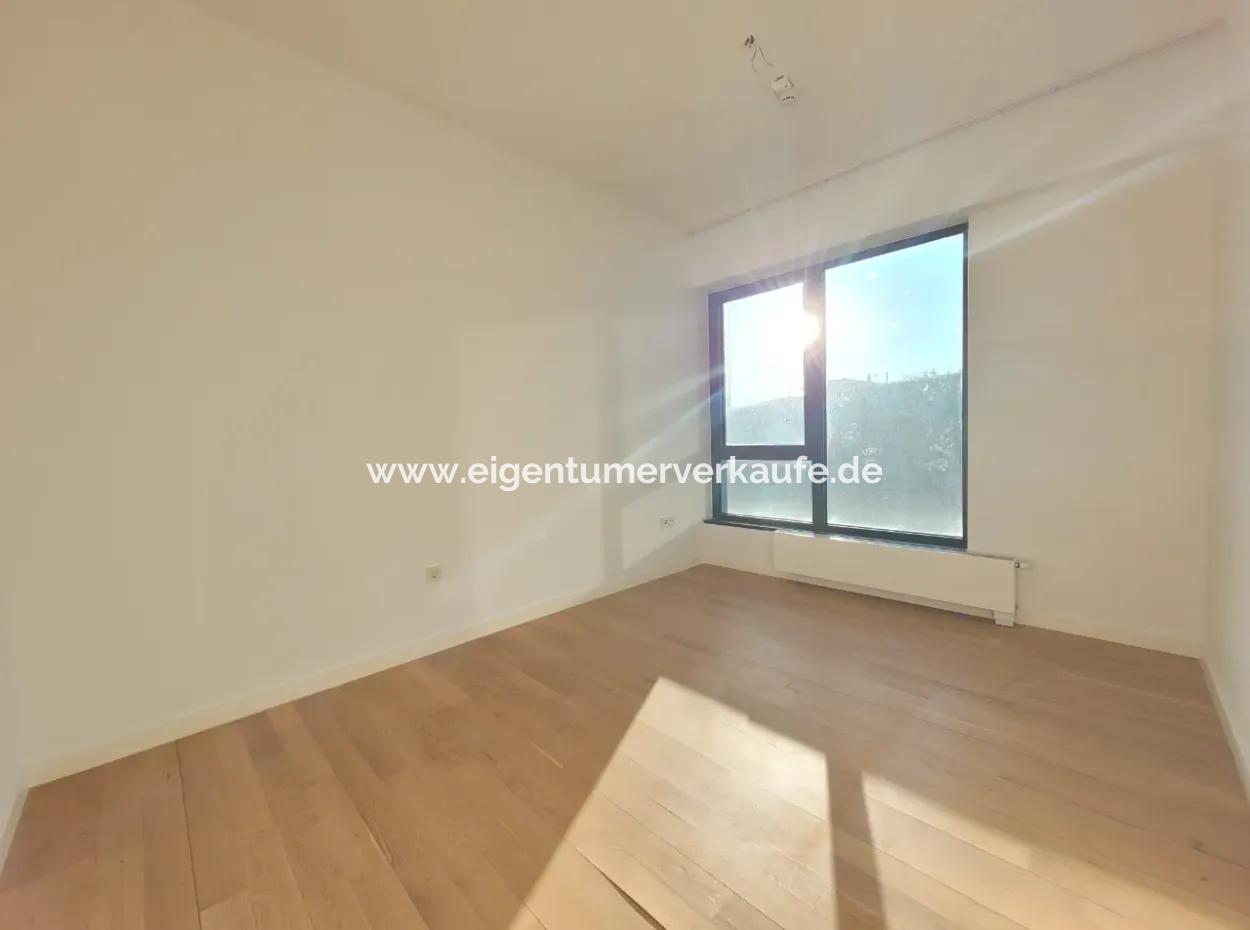 Tenantless İncek Loft 3+1 4Th Floor Apartment With Terrace For Sale In Gölbaşı - Ankara -Turkey