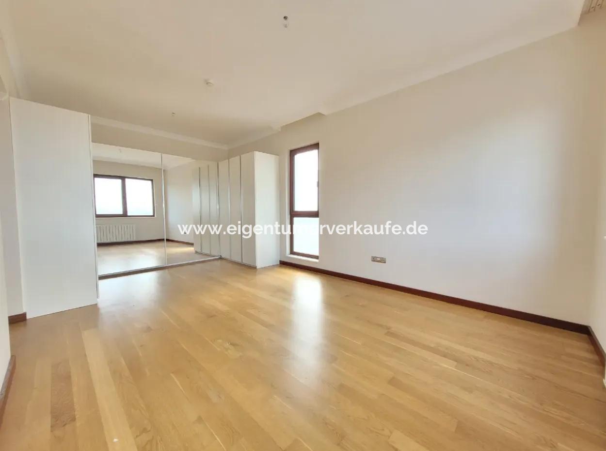 4+1 207 M² Lake View Apartment For Sale In Vacant İncek Nata