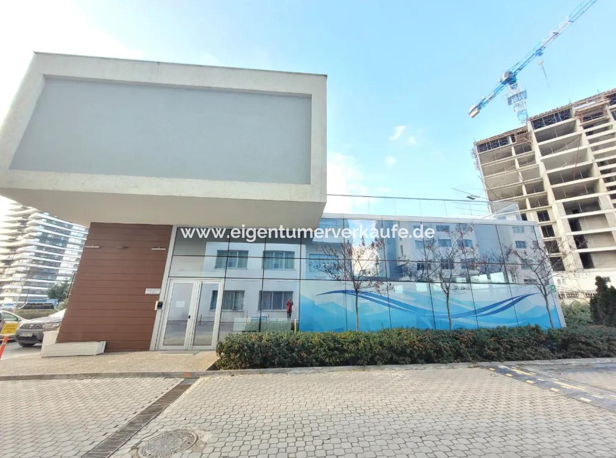 4+1 207 M² Lake View Apartment For Sale In Vacant İncek Nata