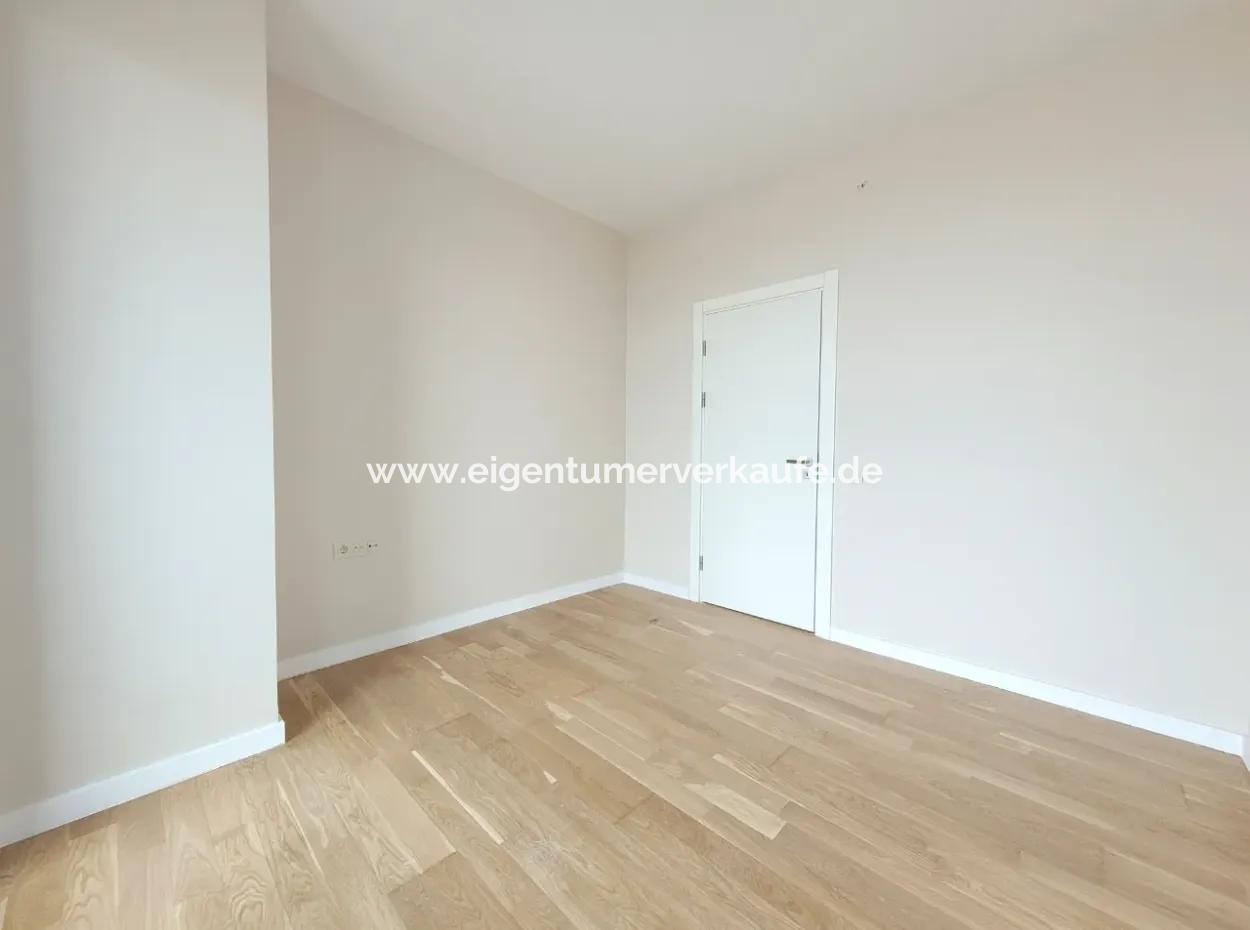 İncek Loft For Sale 2+1 85 M² 22Nd Floor Mogan Facade Apartment