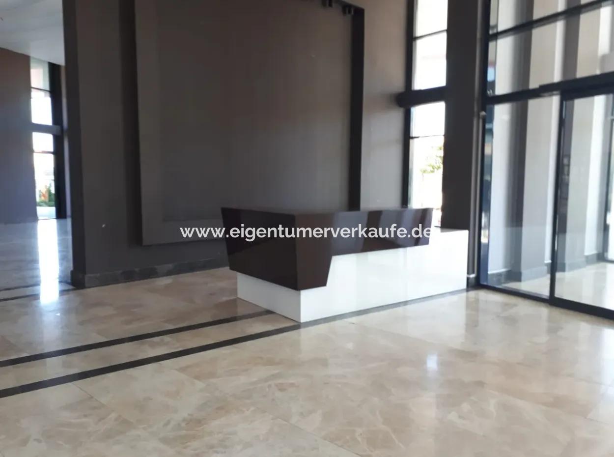 İncek Prestige For Sale 1+1 62 M² Eagle's Nest 43Rd Floor Apartment