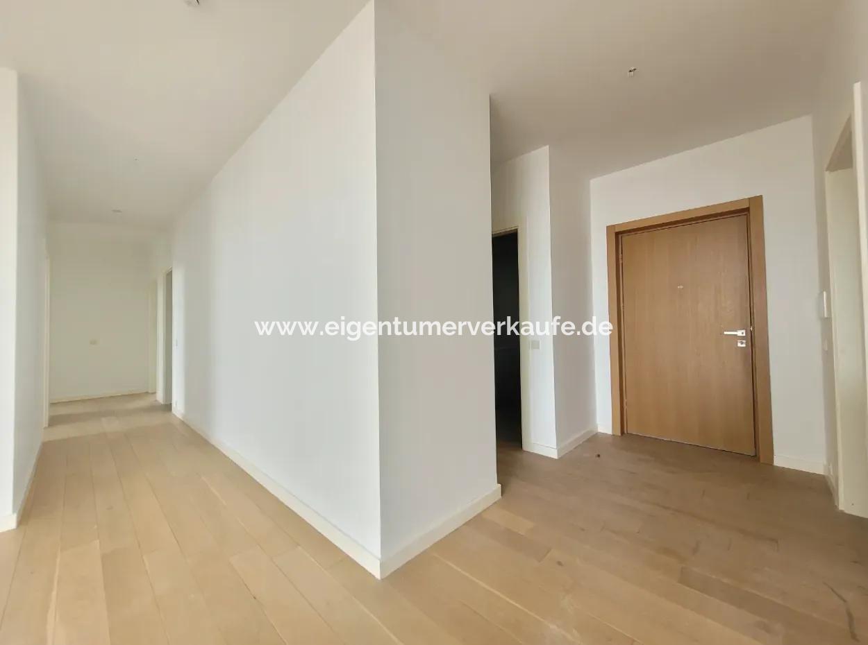 Empty İncek Loft For Sale Terrace 4+1 Mogan View 146 M² 1St Floor Apartment