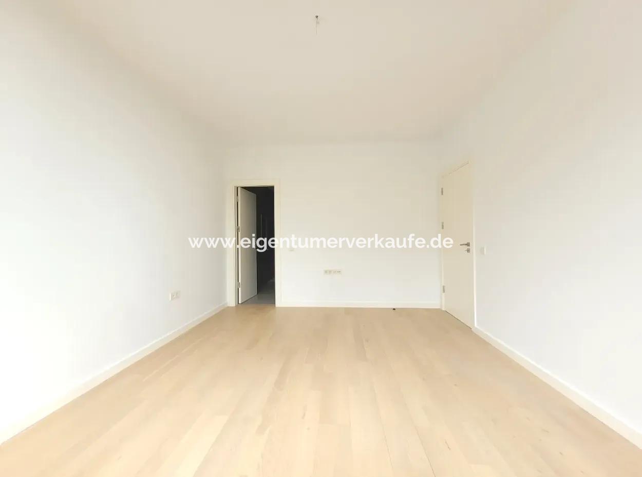 Empty İncek Loft For Sale Terrace 4+1 Mogan View 146 M² 1St Floor Apartment