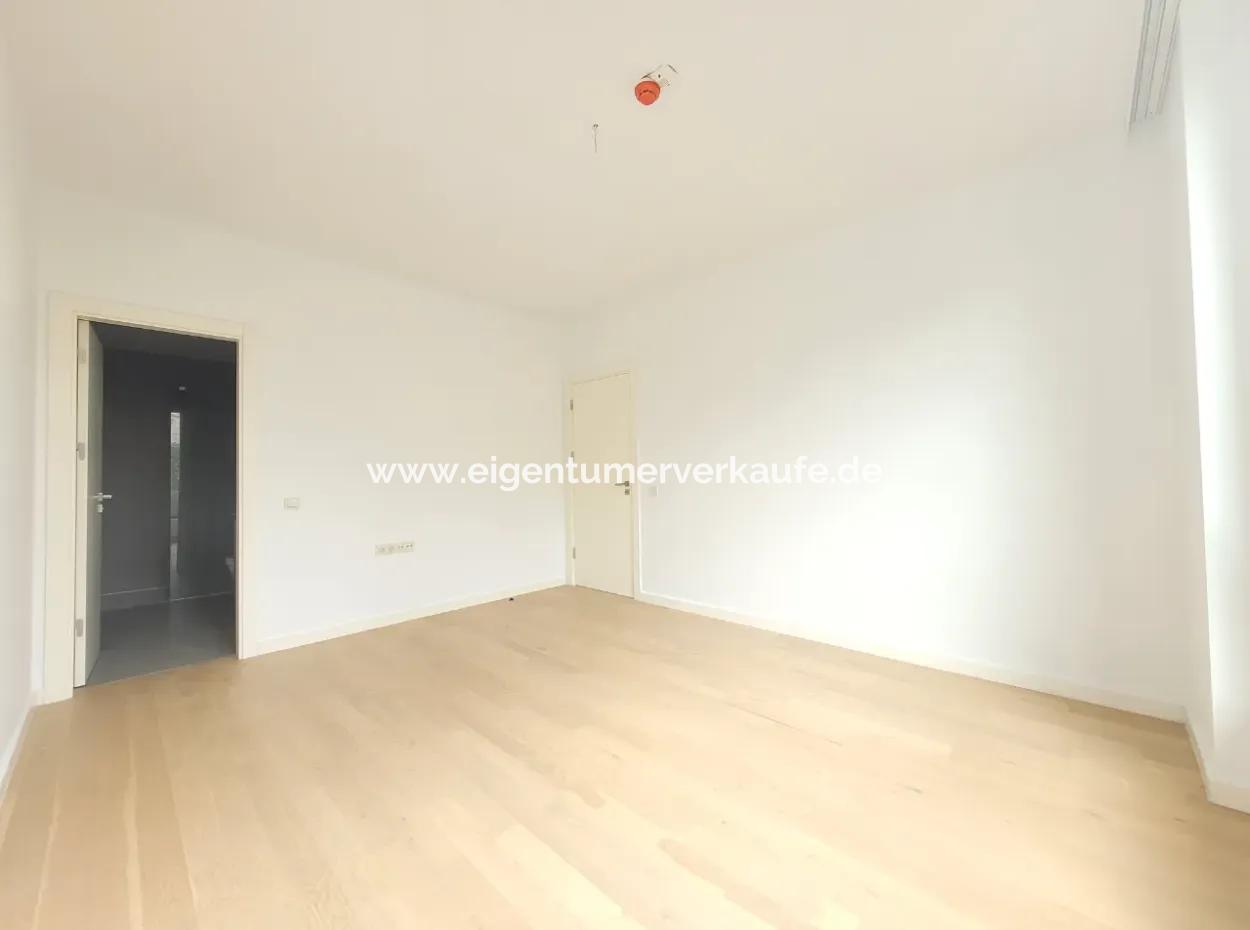 Empty İncek Loft For Sale Terrace 4+1 Mogan View 146 M² 1St Floor Apartment