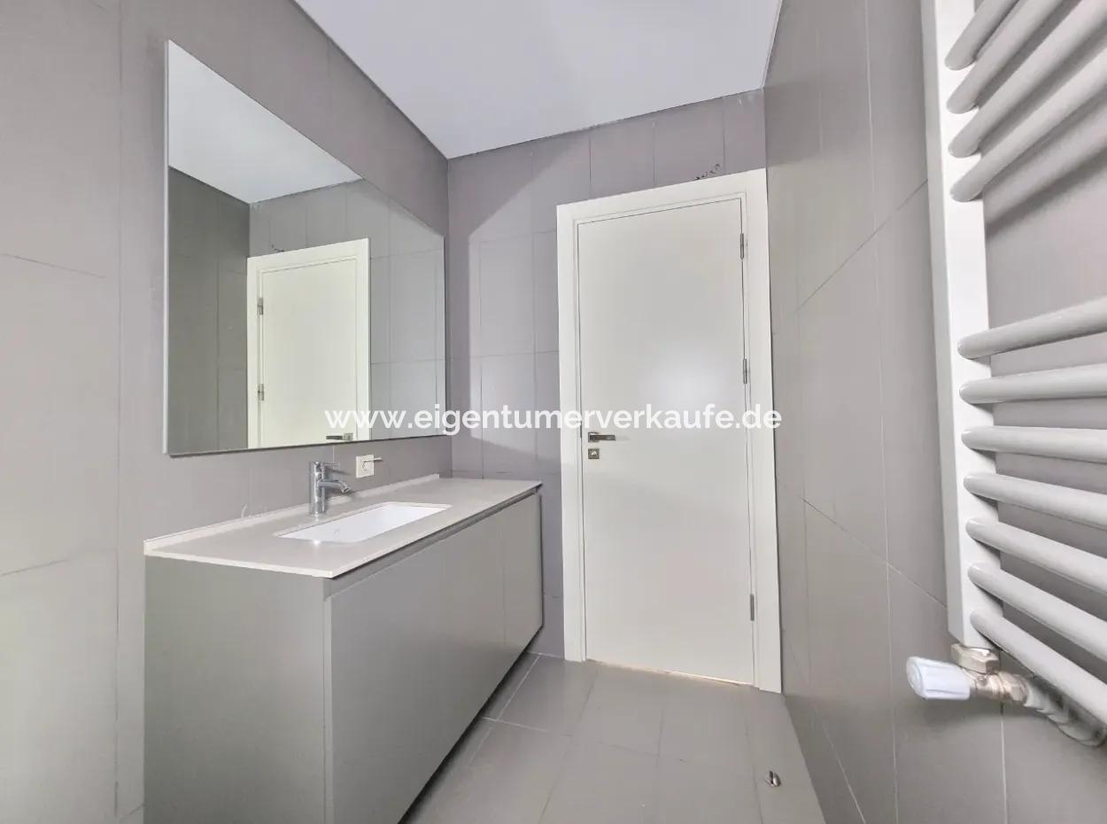 Empty İncek Loft For Sale Terrace 4+1 Mogan View 146 M² 1St Floor Apartment