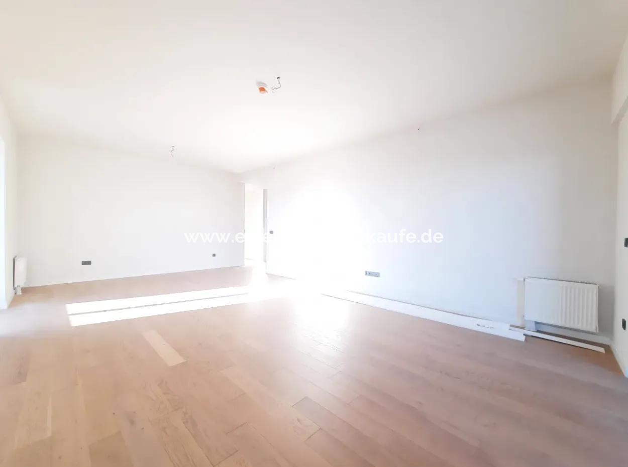 3+1 130 M² 2Nd Floor Mogan View Apartment For Sale In Beytepe İncek Bulvar Loft Complex