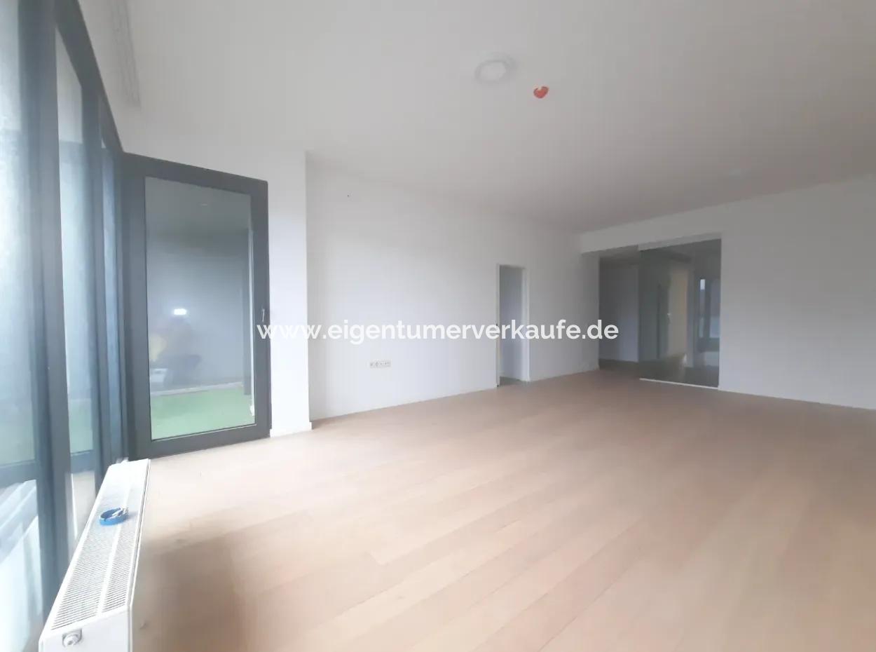 2,5+1 Tenantless Apartment With Landscape View For Sale In İncek Loft Complex