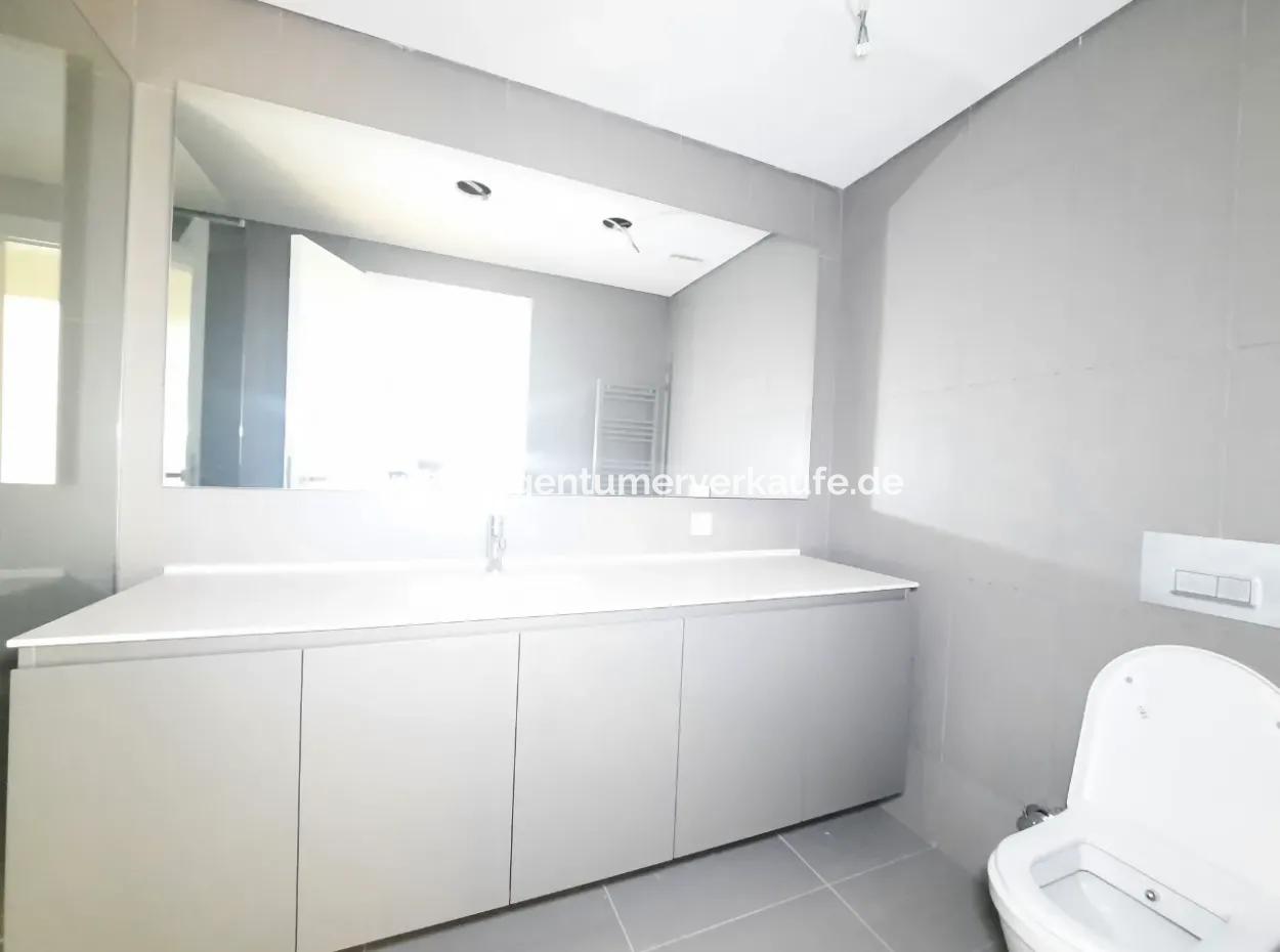 188 M² Tenantless Apartment With View 5+1 Landscape View For Sale In İncek Loft Complex
