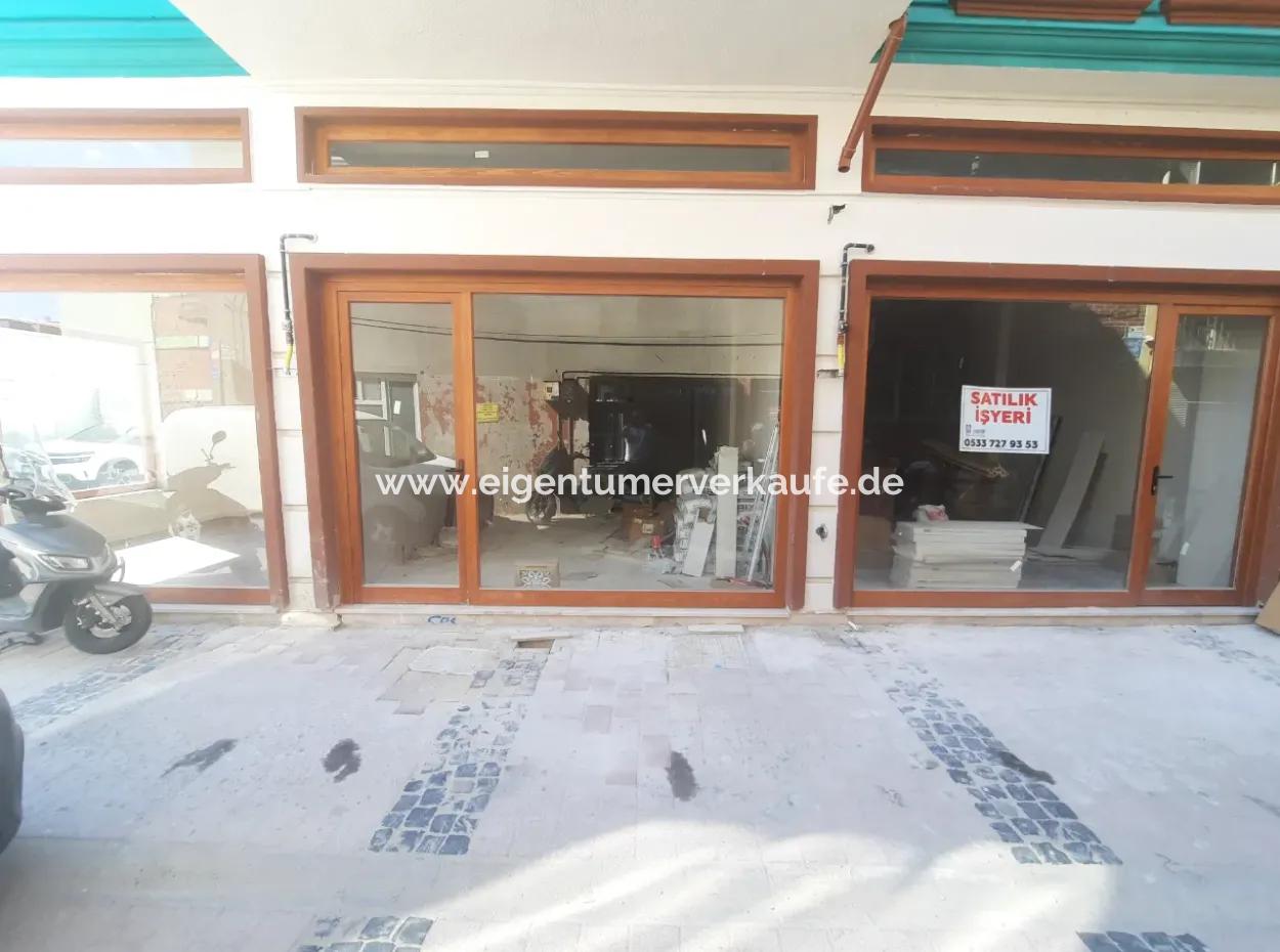 80 M² Chimney Shop For Rent In Çanakkale Bazaar