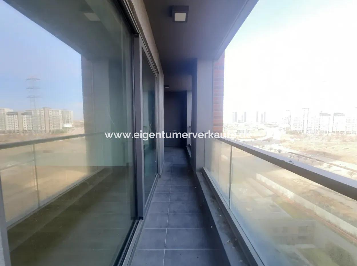 3+1 130 M² 9 Nd Floor Mogan View Apartment For Sale In Beytepe İncek Bulvar Loft Complex