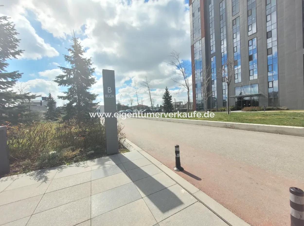 4+1 17 Th Floor Tenantless Apartment For Sale In Beytepe İncek Bulvar Loft Complex