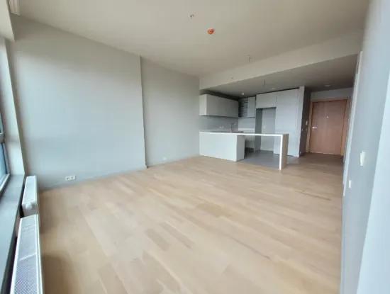 Vacant İncek Loft For Sale 1+1 2Nd Floor Apartment With Lake View