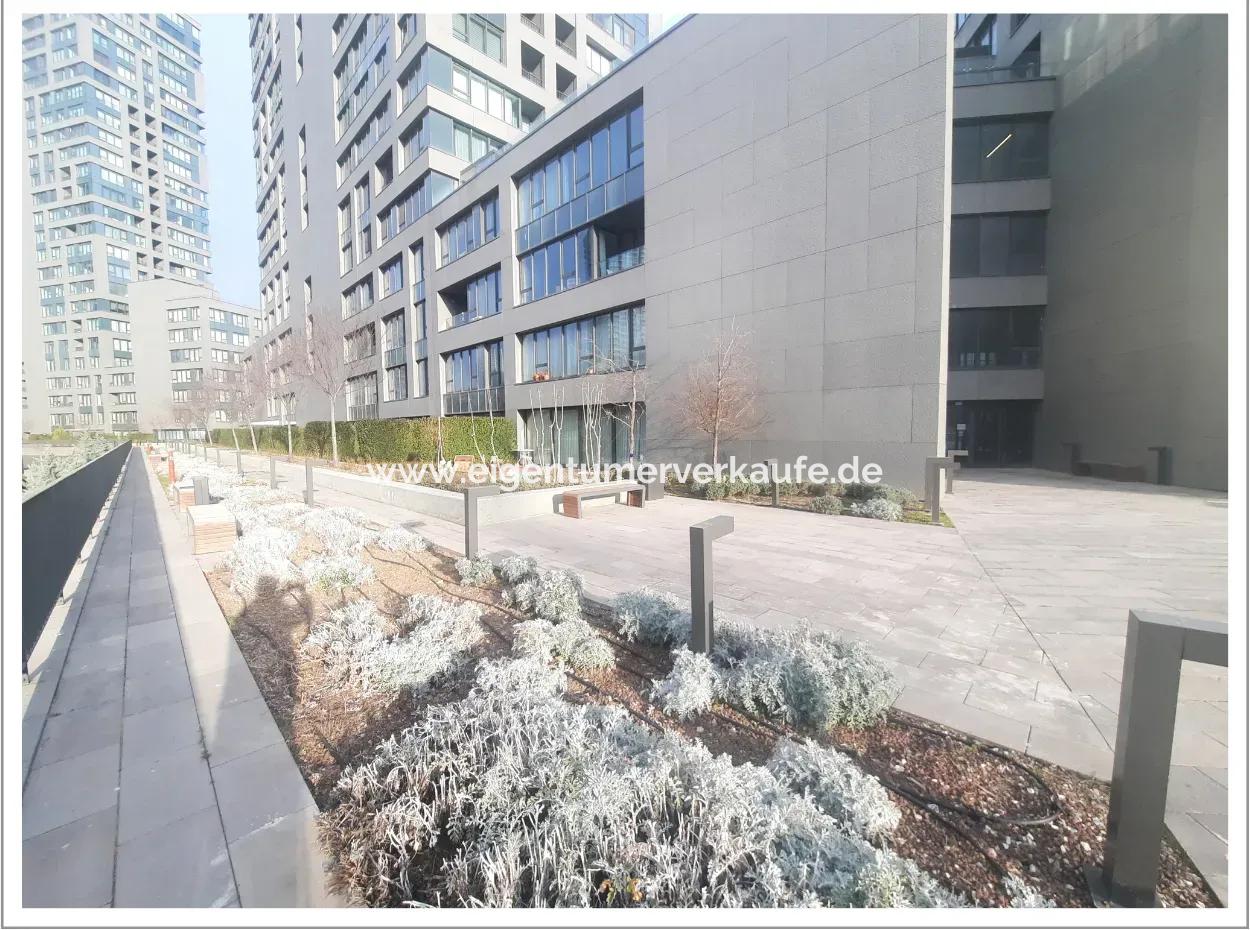 İncek Loft Satılık 3+1 Bahçe Dubleksi Şehir Manzaralı Daire