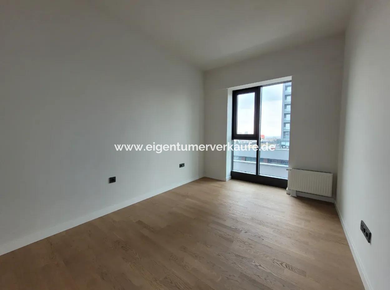 Beytepe İncek Bulvar Loft  Satılık 3+1 110 M² 14.Kat Güney Cephe Daire