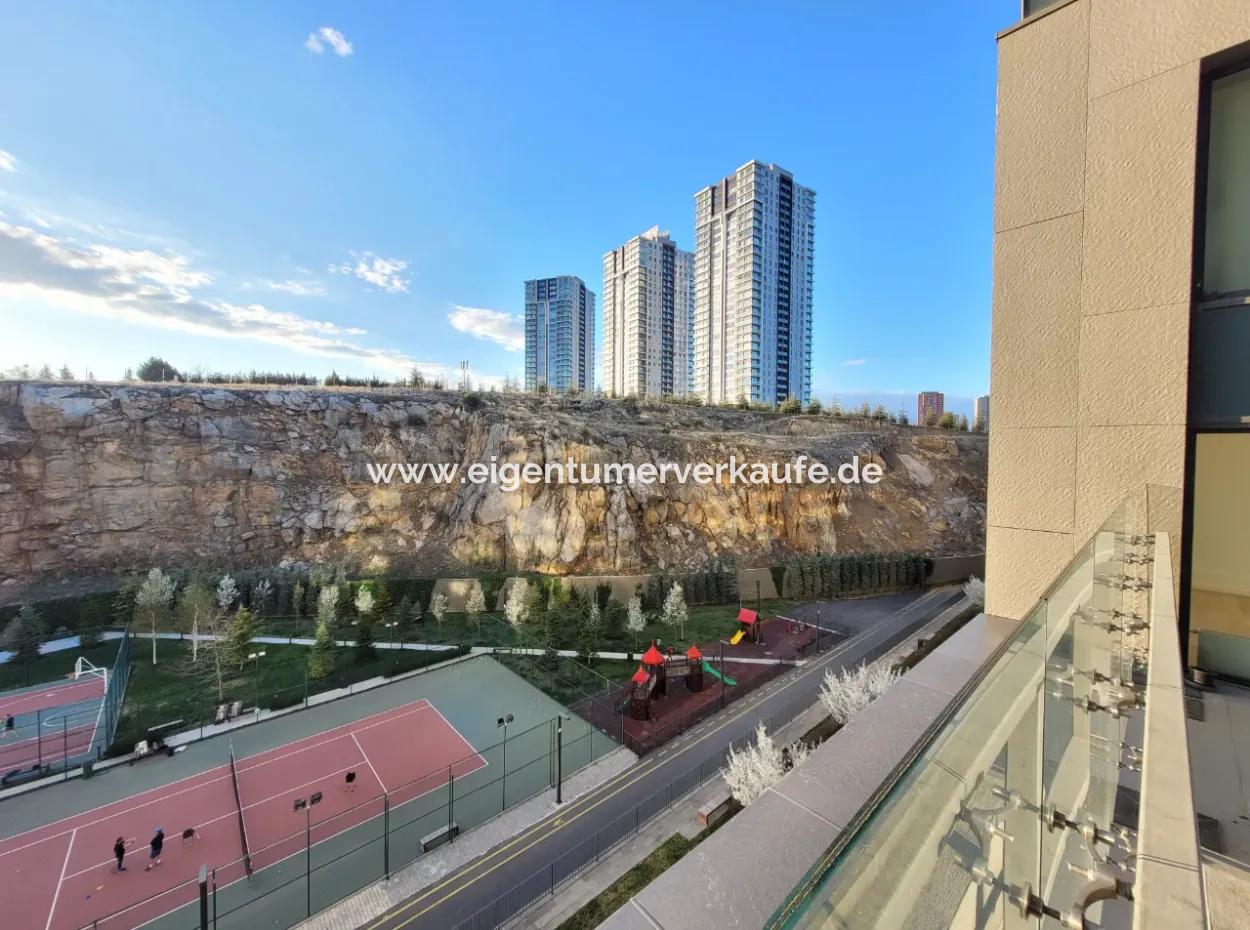 İncek Loft Satılık 2,5+1 Peyzaj Manzaralı Kiracısız 3.Kat Daire