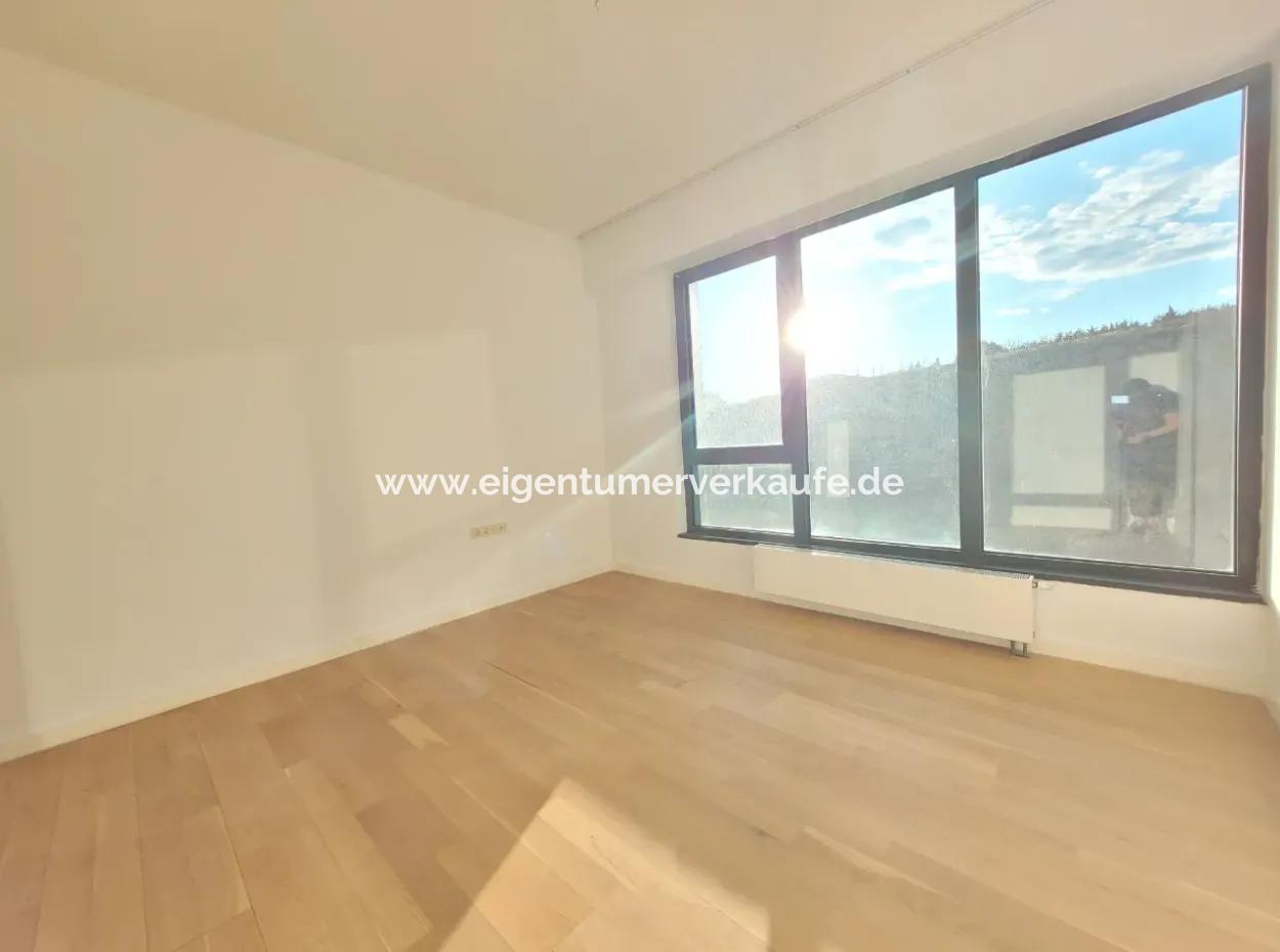 İncek Loft Satılık Teraslı  3+1 Şehir Manzaralı 4.Kat Daire