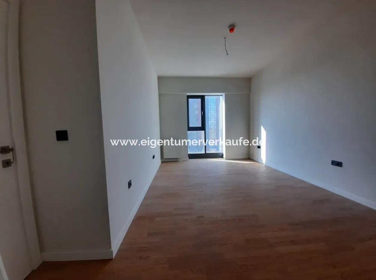 Beytepe İncek Bulvar Loft  Kiralık 3+1 110 M² 12.Kat Güney Cephe Daire