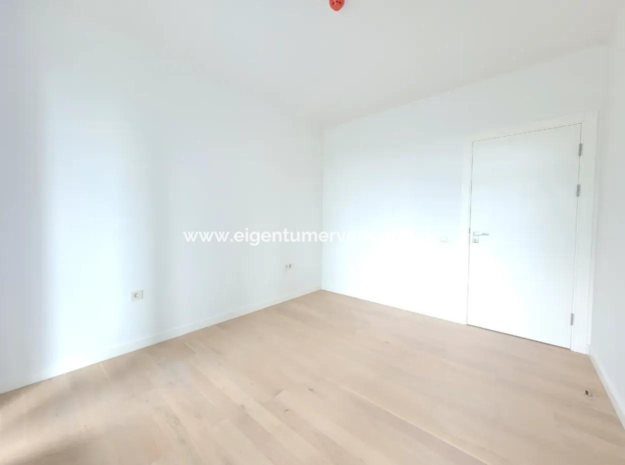 İncek Loft Satılık 5,5+1 Dubleks Peysaj Manzaralı Kiracısız Daire