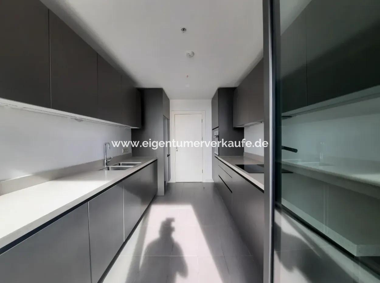 İncek Loft Kiralık  3,5+1  Göl Manzaralı