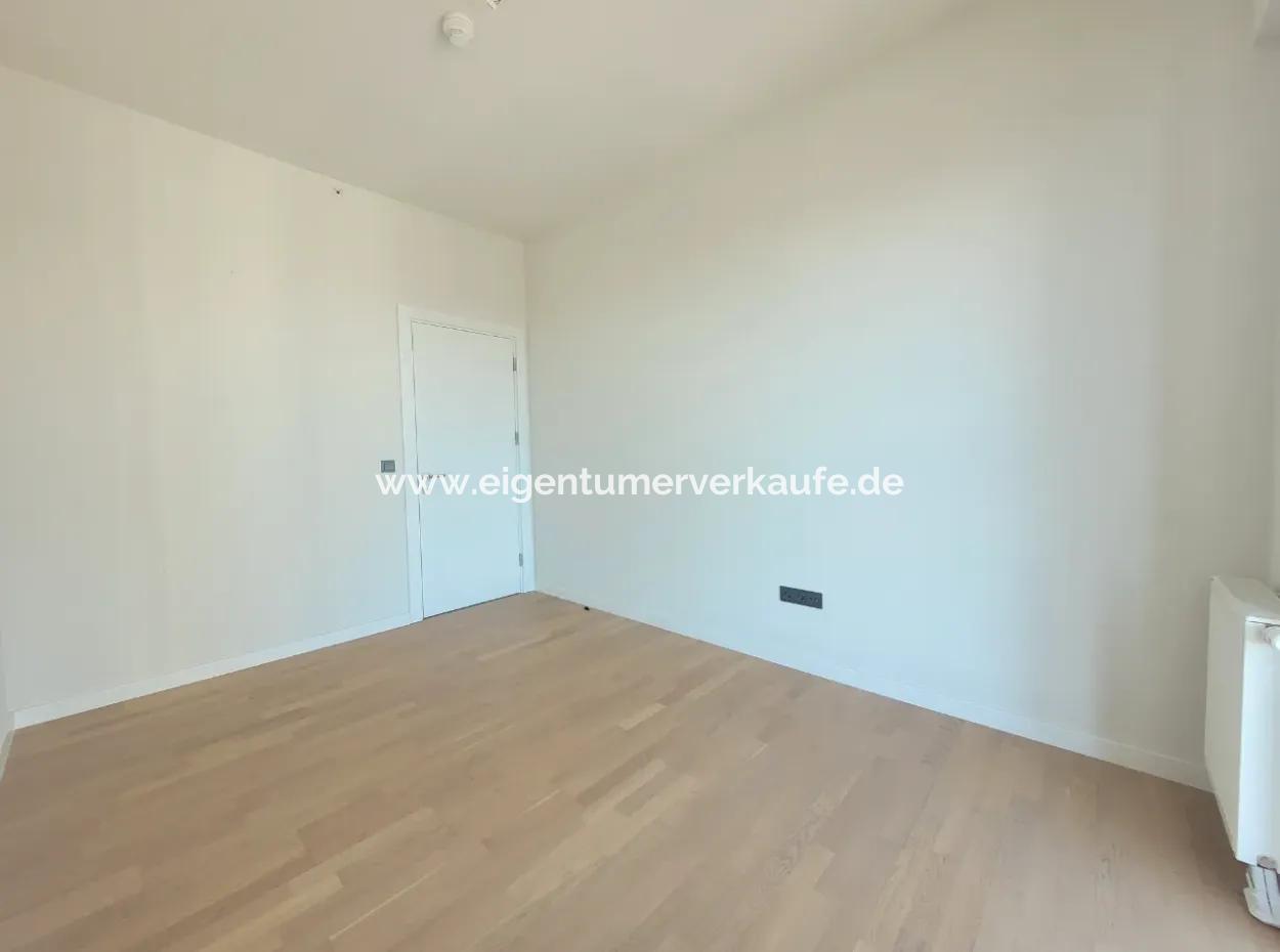 Kiracısız Krediye Uygun Beytepe İncek Bulvar Loft Satılık 3+1 110 M² 19.Kat Bulvar Ve Göl Manzaralı