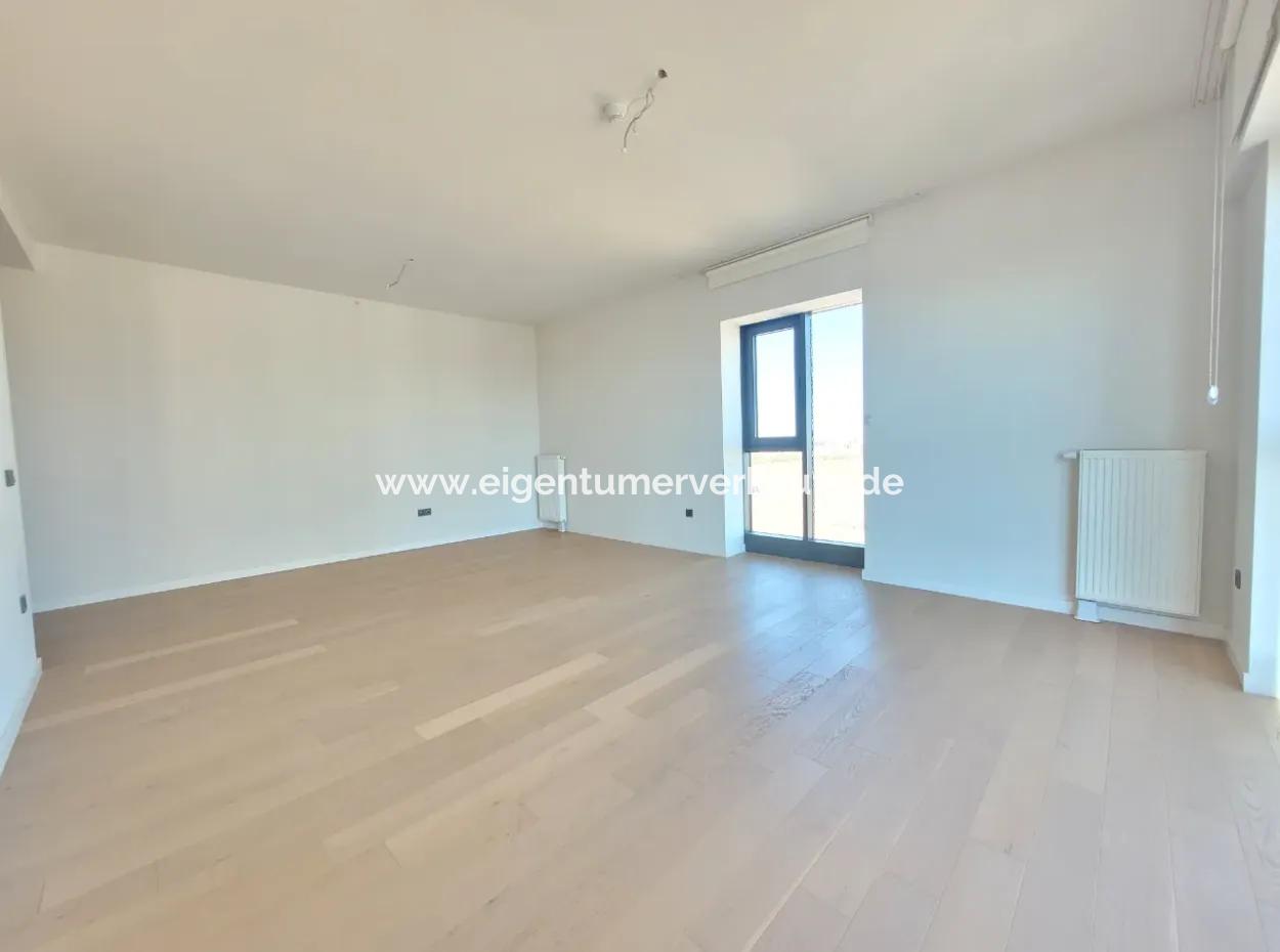 Kiralık Beytepe İncek Bulvar Loft 3+1 110 M² 19.Kat Bulvar Ve Göl Manzaralı
