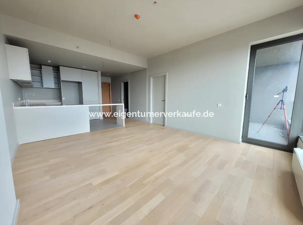 İncek Loft Kiralık  1+1 Şehir Manzaralı 10.Kat Daire