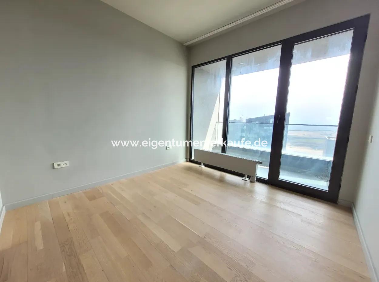 İncek Loft Kiralık  1+1 Şehir Manzaralı 10.Kat Daire