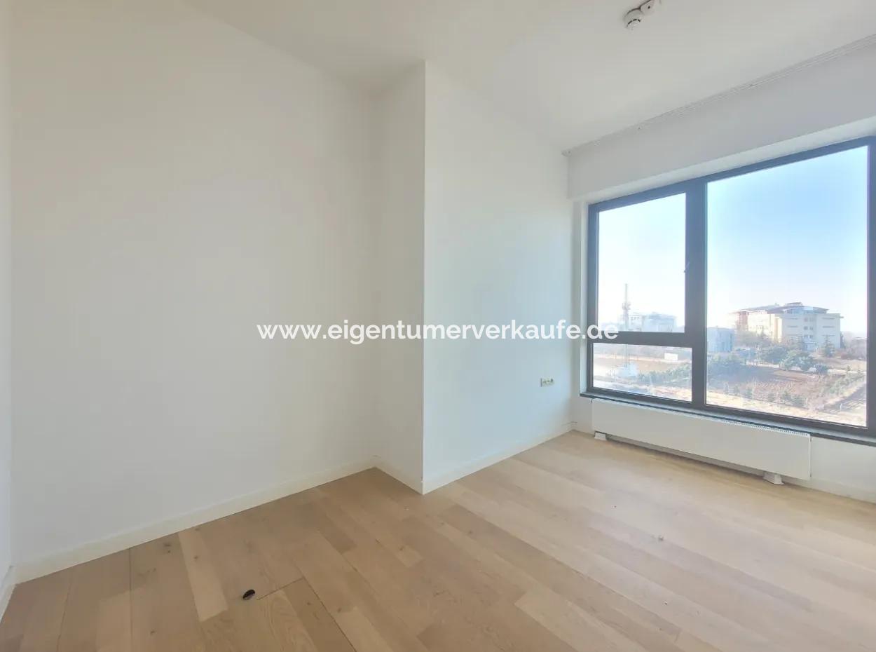 Boş İncek Loft Satılk 3+1 Şehir Manzaralı 10.Kat Daire