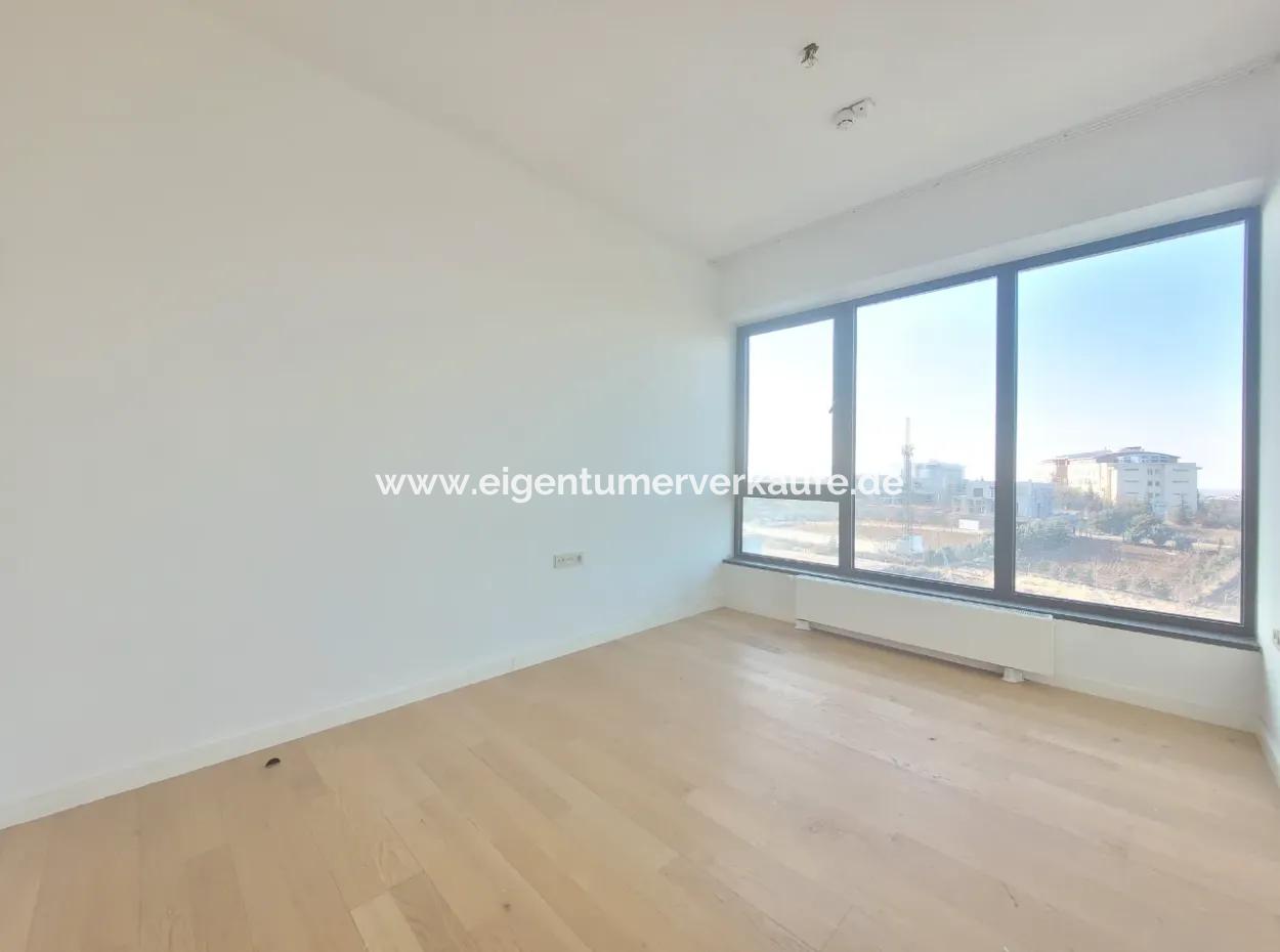 Boş İncek Loft Satılk 3+1 Şehir Manzaralı 10.Kat Daire